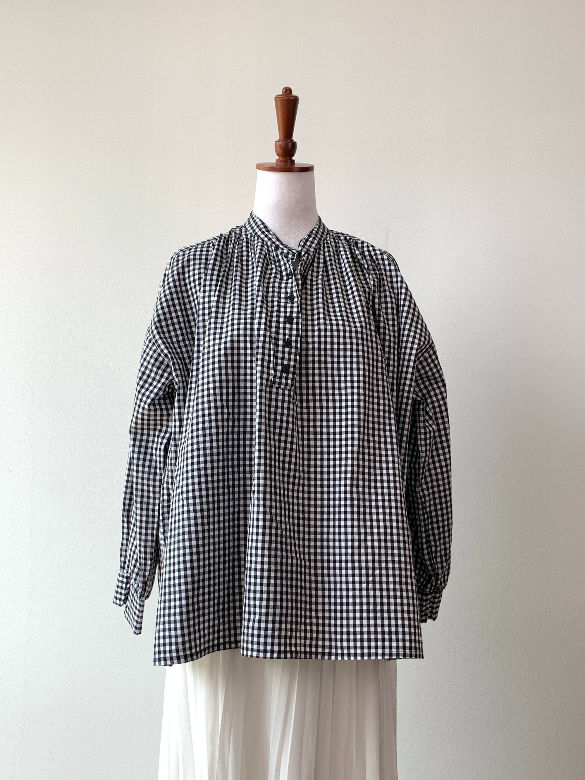CHECKERED